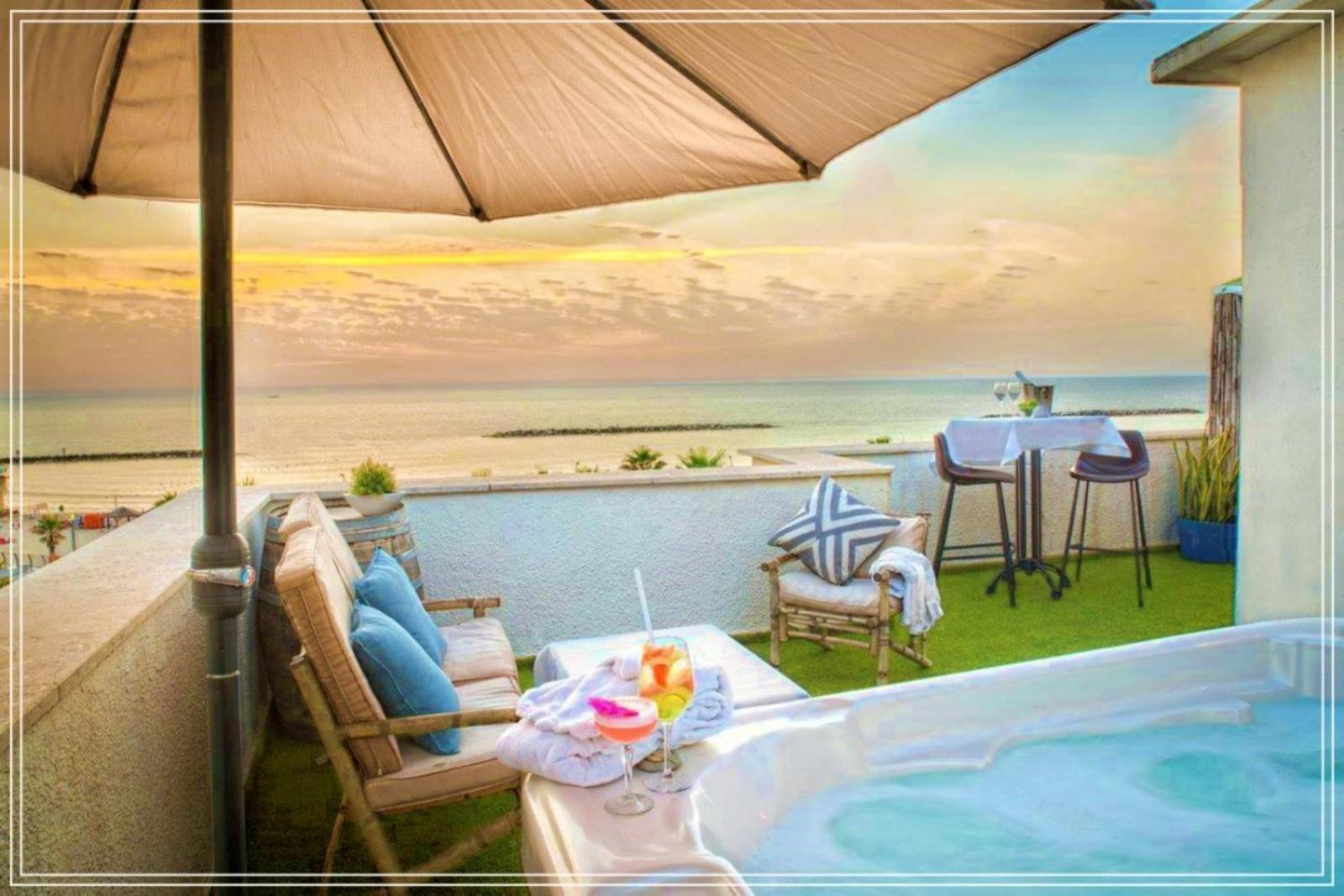 Bugrashov Beach 88 Hotel And Spa テル・アビブ エクステリア 写真