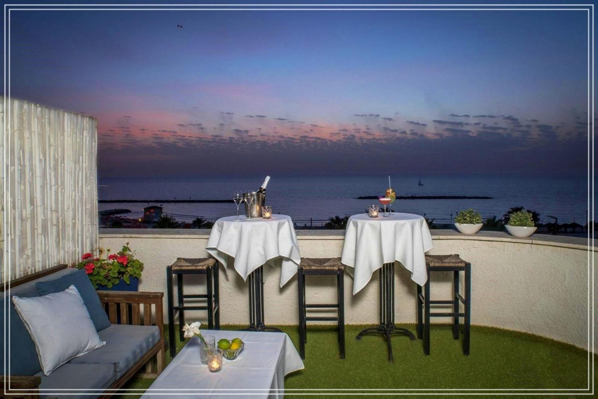 Bugrashov Beach 88 Hotel And Spa テル・アビブ エクステリア 写真